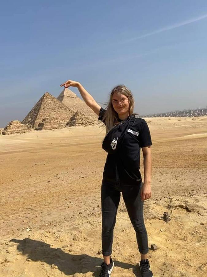 Mondy Pyramids View Apartment Cairo