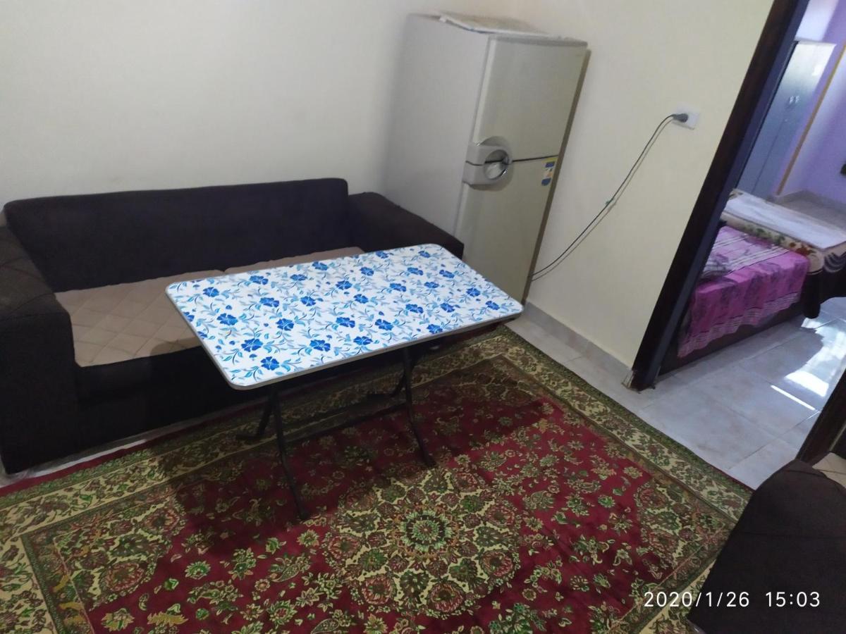 Apartment Mondy Pyramids View Cairo