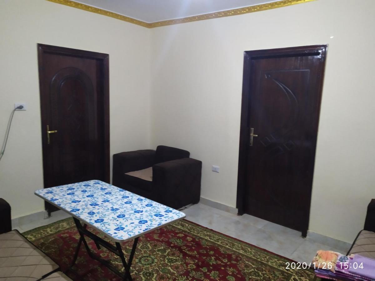 Mondy Pyramids View Apartment Cairo