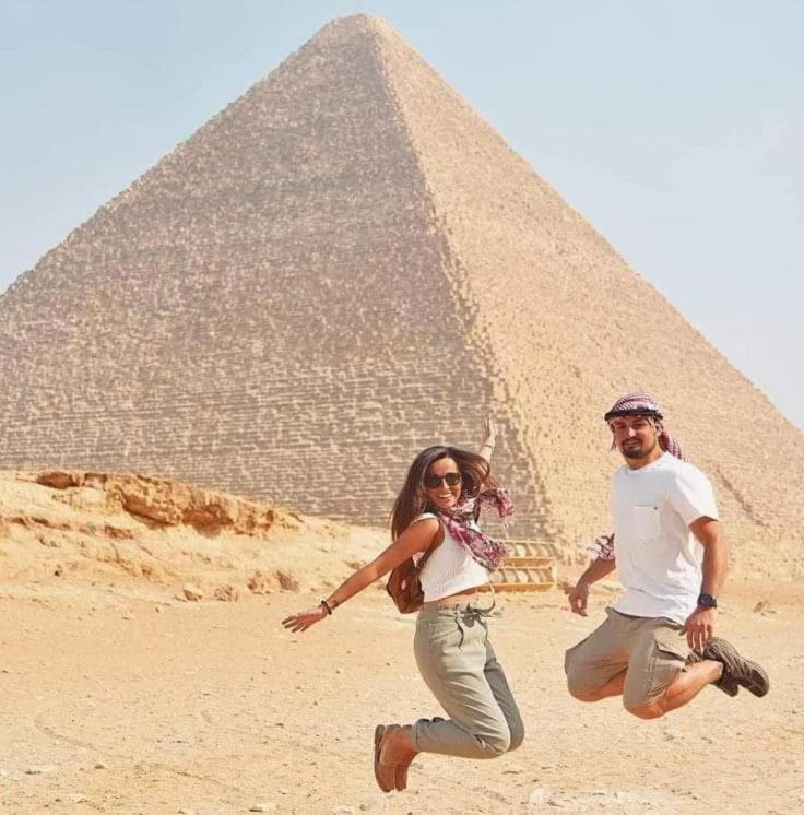 Mondy Pyramids View *